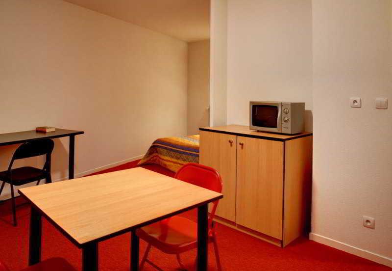 Kosy Appart'Hotels - La Maison Des Chercheurs Vandoeuvre-lès-Nancy Kültér fotó